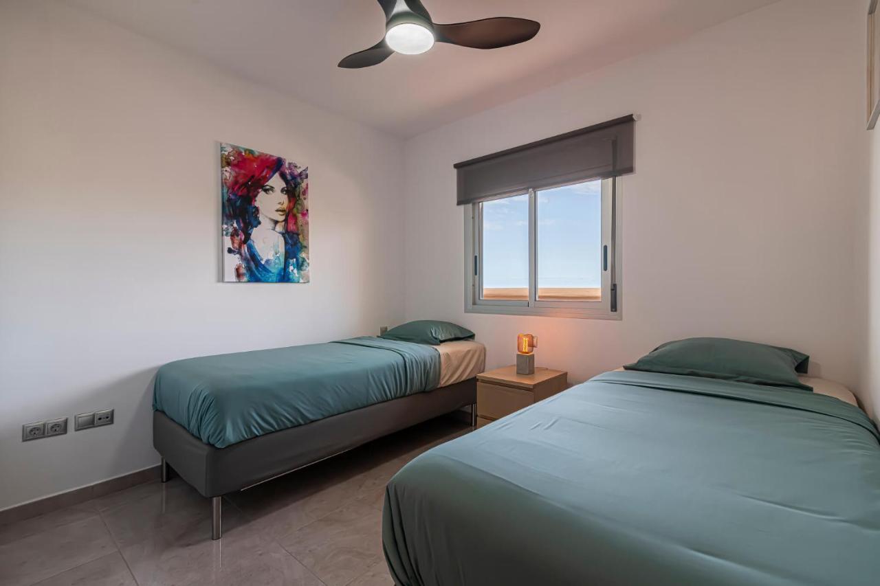 Go2Tenerife Apart'Madera Terrace, Swimming Pool & Parking Costa Adeje  Exterior foto